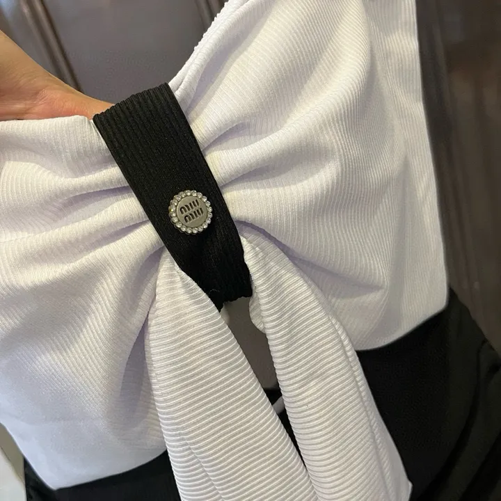 スーパーコピー ミュウミュウ 水着