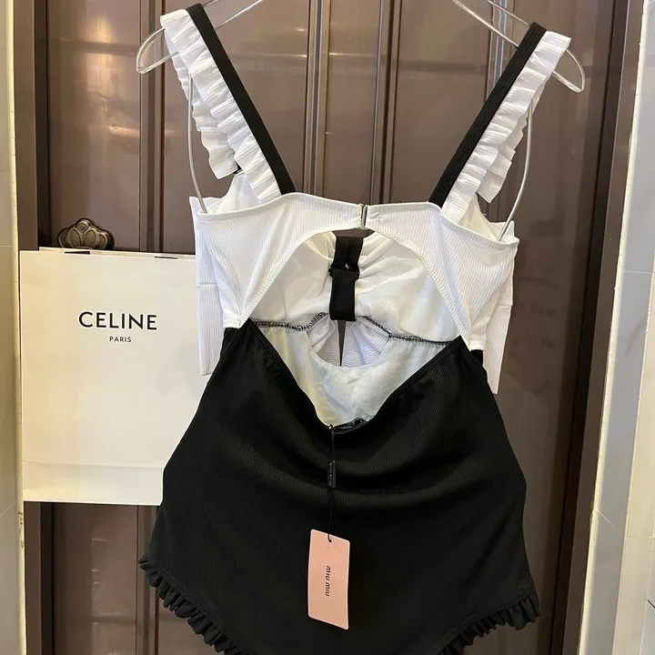 スーパーコピー ミュウミュウ 水着