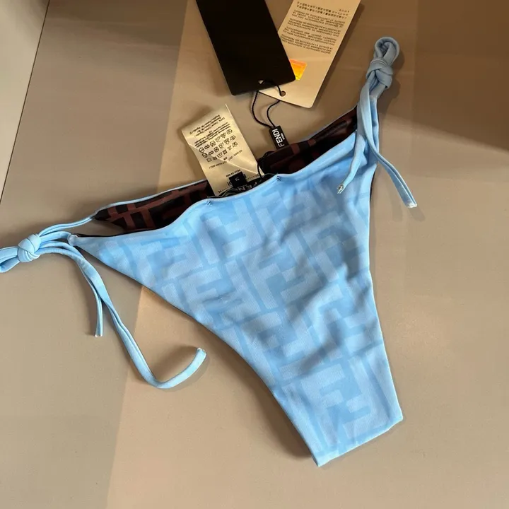 スーパーコピー フェンディ 水着