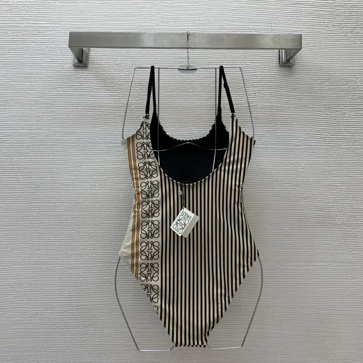 スーパーコピー ロエベ 水着
