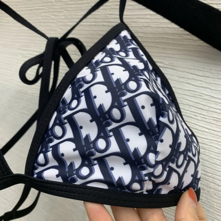 スーパーコピー グッチ 水着