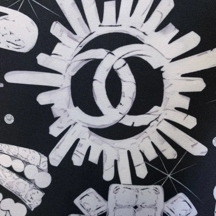 スーパーコピー シャネル 水着