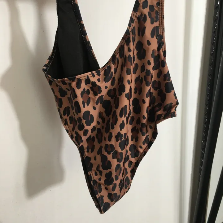 スーパーコピー ヴェルサーチ 水着