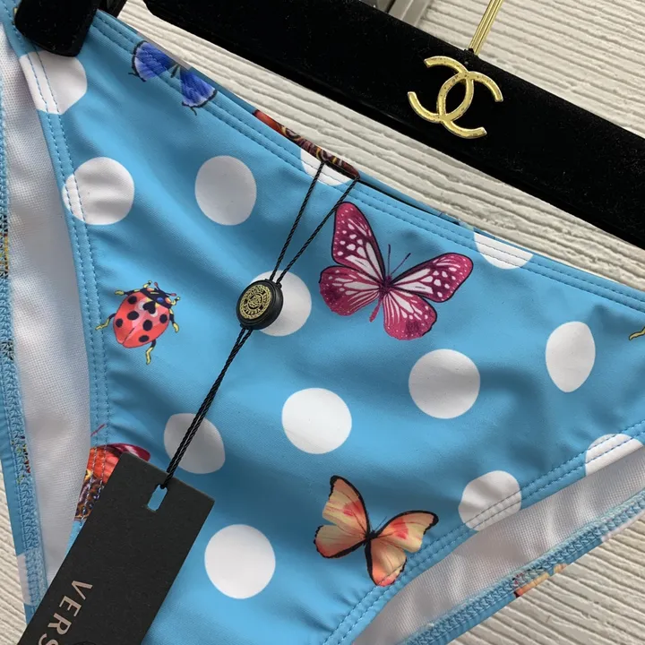 スーパーコピー シュプリーム 水着