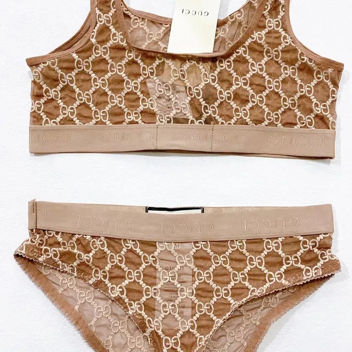 スーパーコピー グッチ 水着