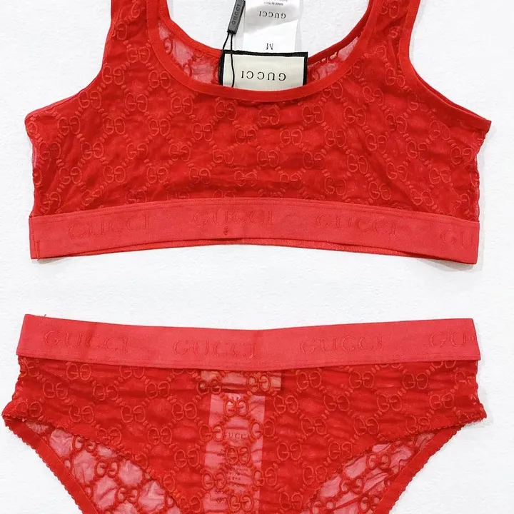 スーパーコピー グッチ 水着