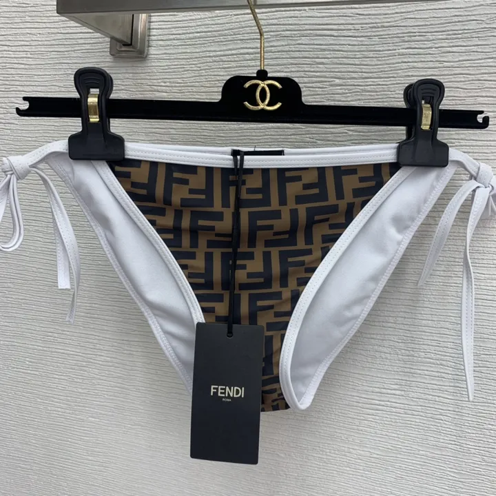 スーパーコピー フェンディ 水着