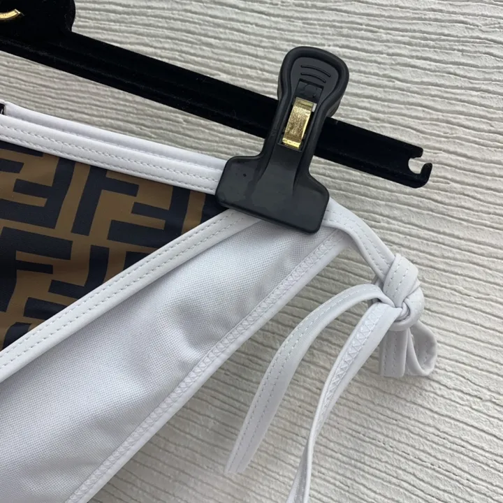 スーパーコピー フェンディ 水着