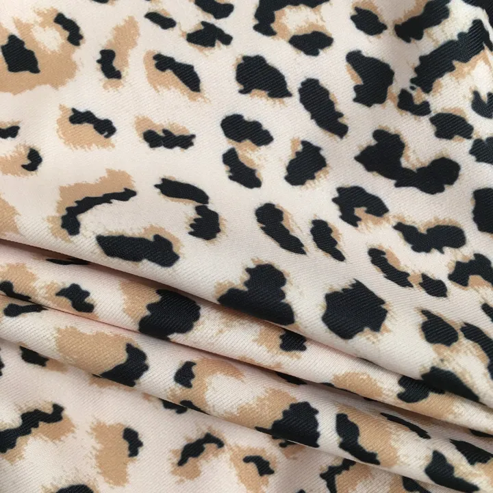 スーパーコピー セリーヌ 水着