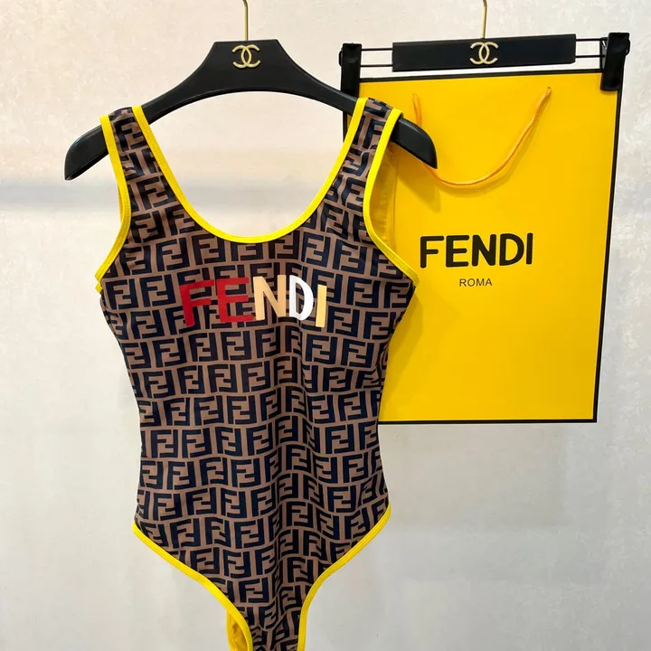 スーパーコピー フェンディ 水着