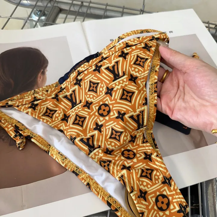 スーパーコピー ルイヴィトン 水着