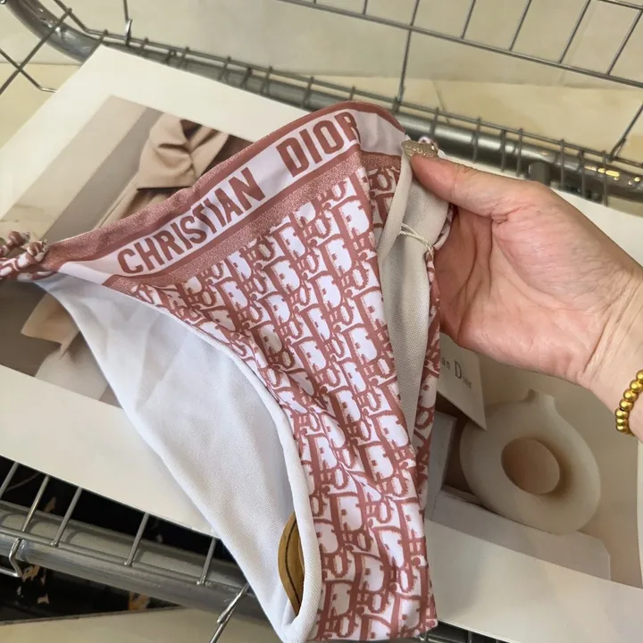 スーパーコピー ディオール 水着