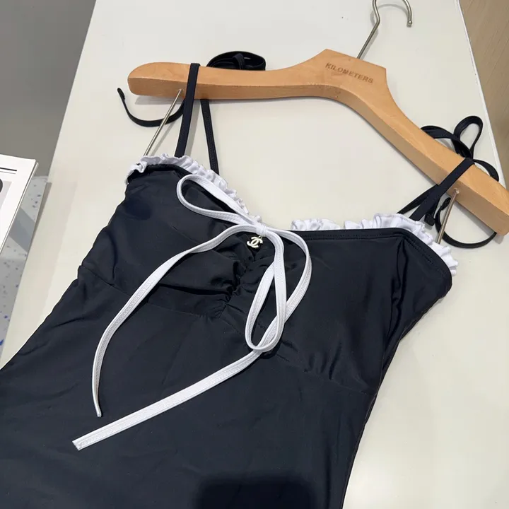 スーパーコピー シャネル 水着