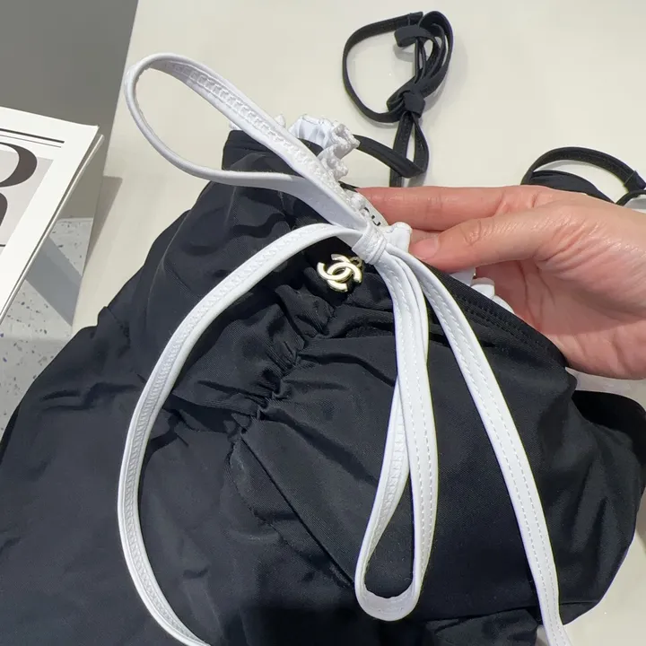 スーパーコピー シャネル 水着