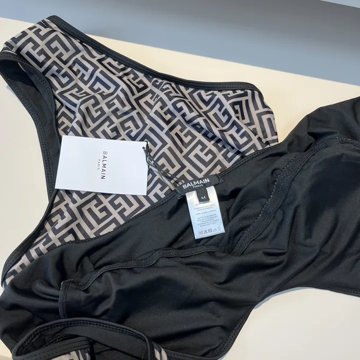 スーパーコピー ジバンシィ 水着