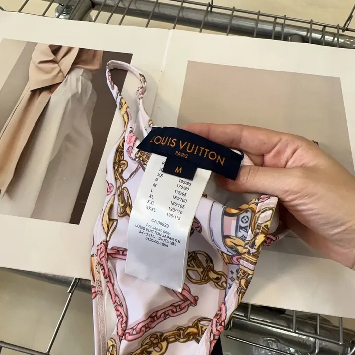 スーパーコピー ルイヴィトン 水着