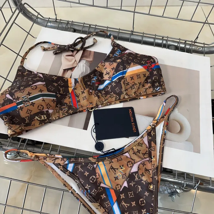 スーパーコピー ルイヴィトン 水着