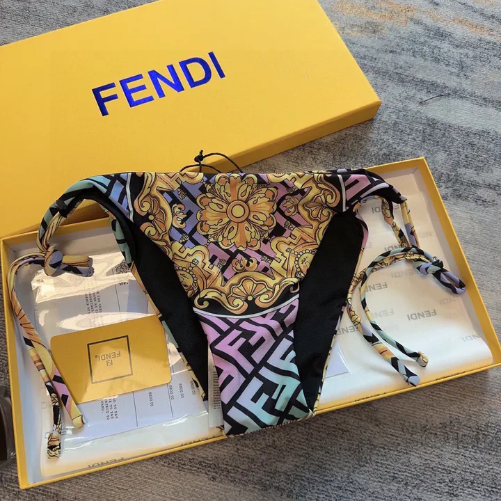 スーパーコピー フェンディ 水着