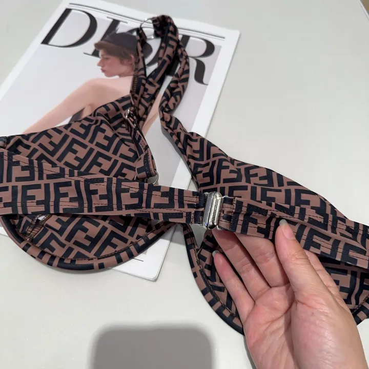 スーパーコピー フェンディ 水着