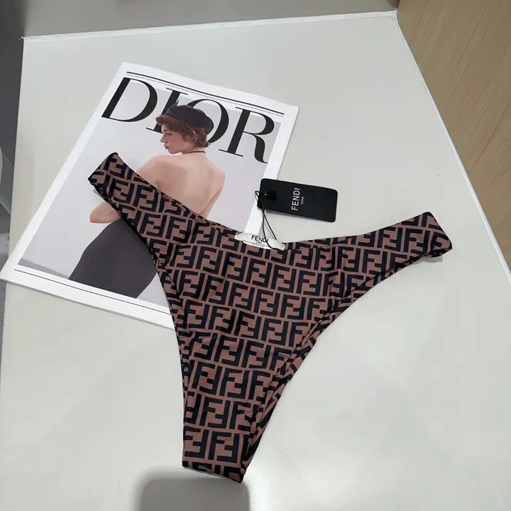 スーパーコピー フェンディ 水着