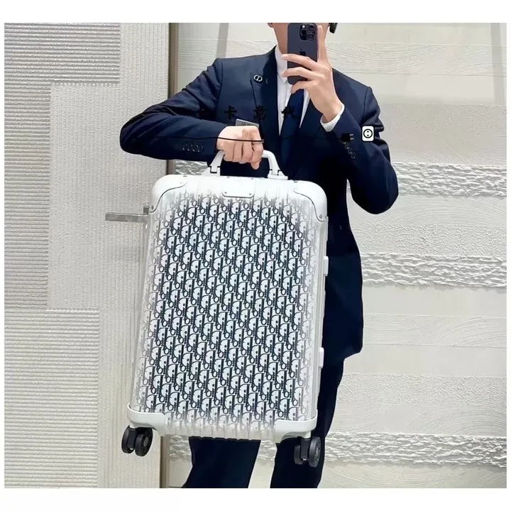 スーパーコピー リモワ スーツケース