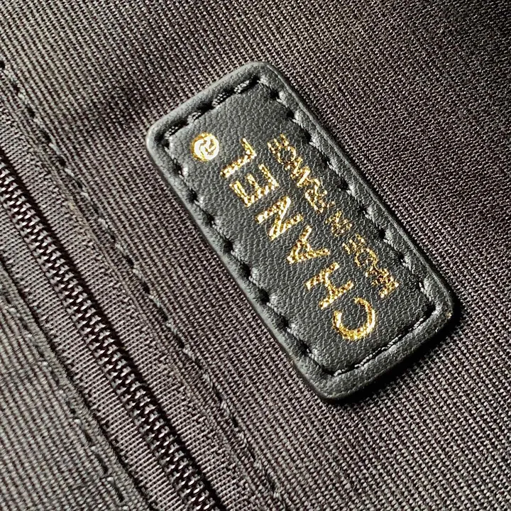 スーパーコピー シャネル スーツケース