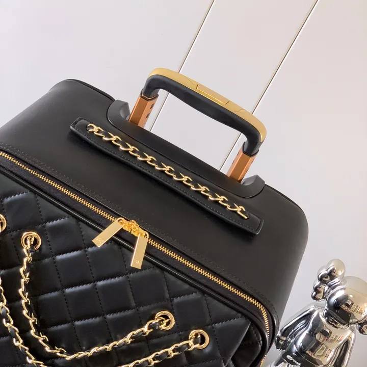 スーパーコピー シャネル スーツケース