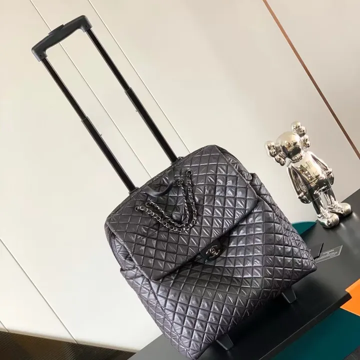 スーパーコピー シャネル スーツケース