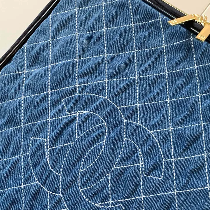 スーパーコピー シャネル スーツケース