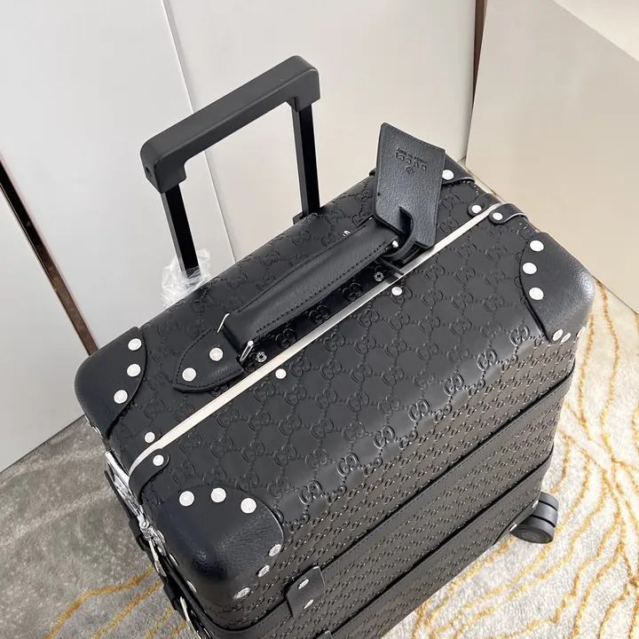 スーパーコピー グッチ スーツケース