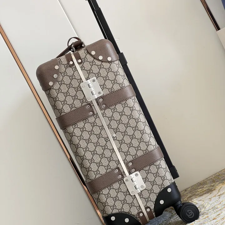 スーパーコピー グッチ スーツケース