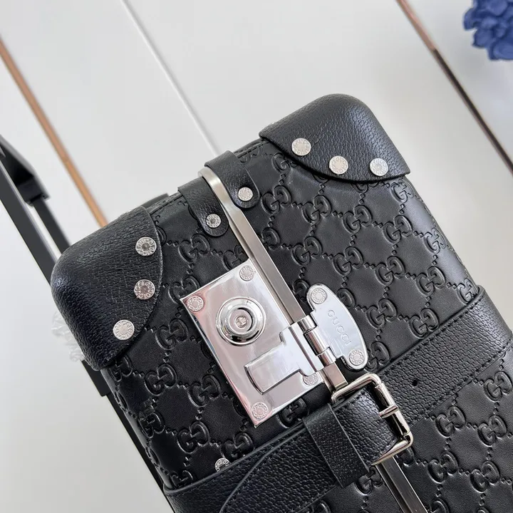 スーパーコピー グッチ スーツケース