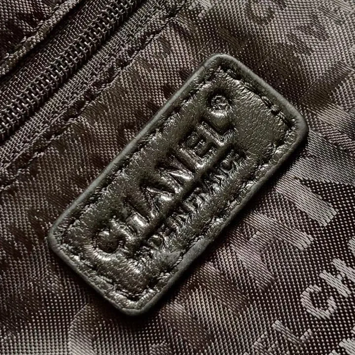 スーパーコピー シャネル スーツケース