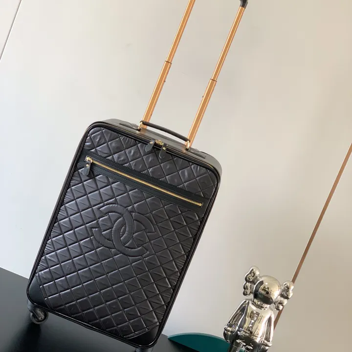 スーパーコピー シャネル スーツケース