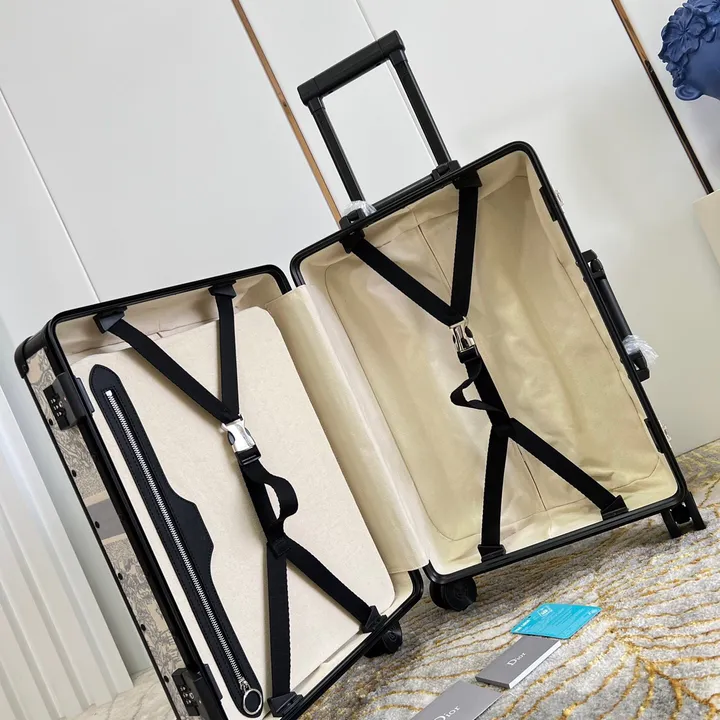 スーパーコピー ディオール スーツケース