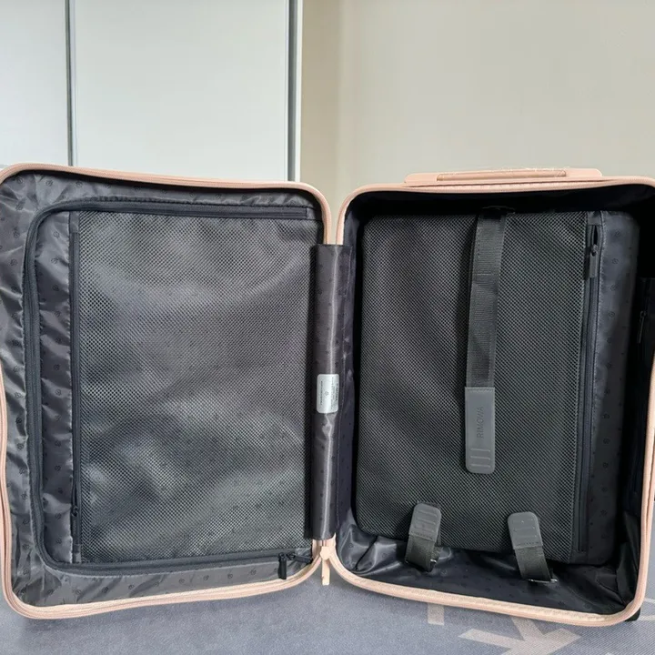 スーパーコピー リモワ スーツケース