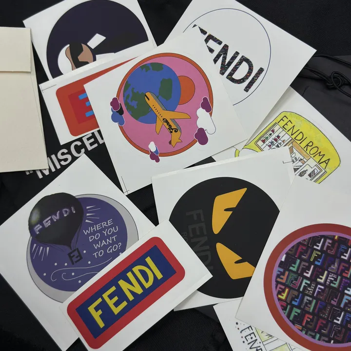 スーパーコピー フェンディ スーツケース