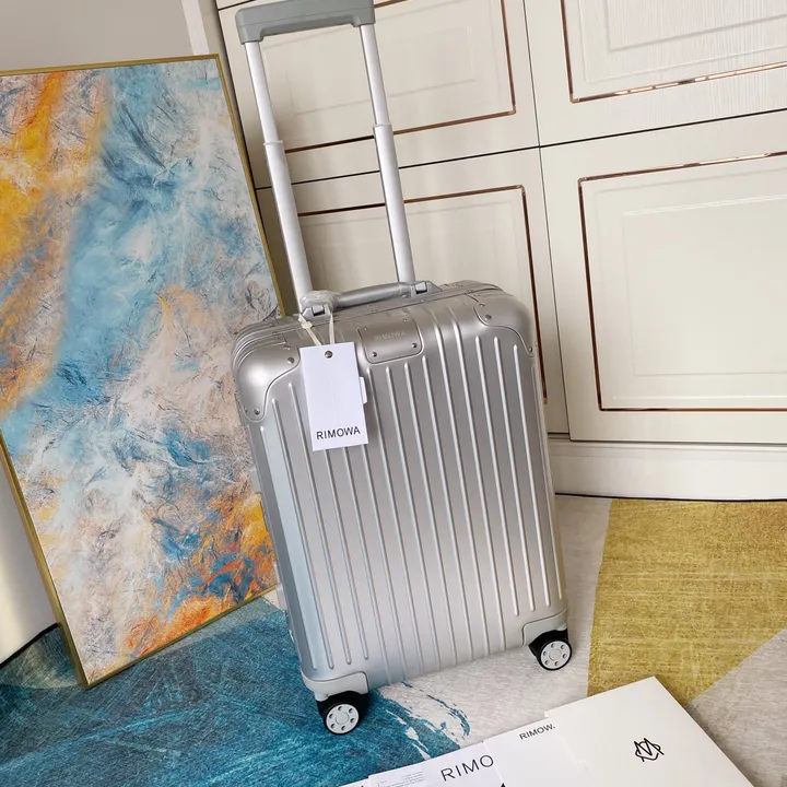 スーパーコピー リモワ スーツケース