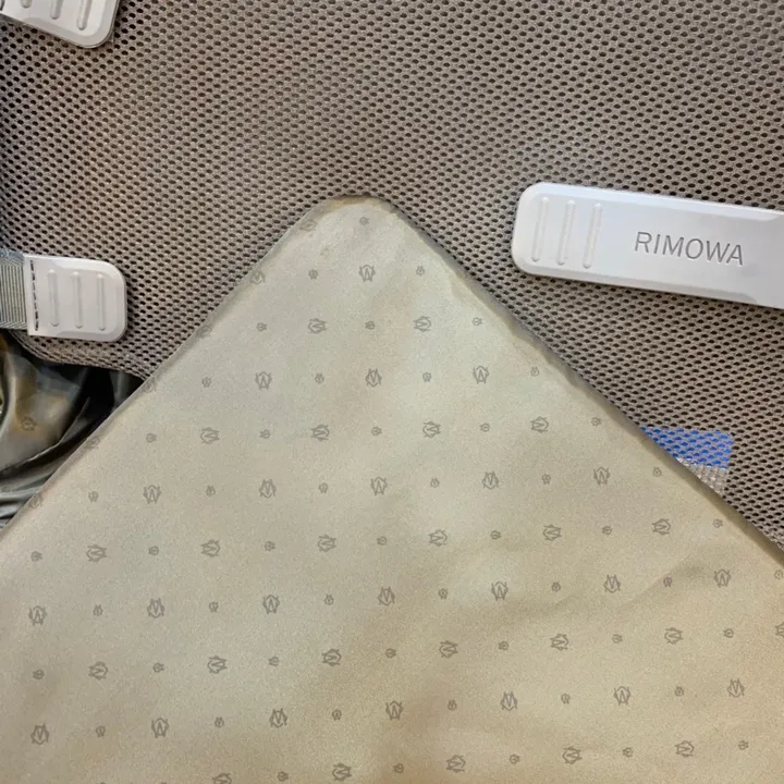 スーパーコピー リモワ スーツケース