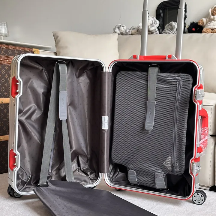 スーパーコピー リモワ スーツケース