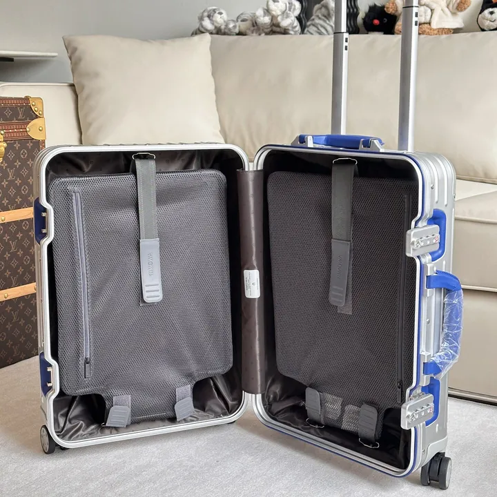 スーパーコピー リモワ スーツケース