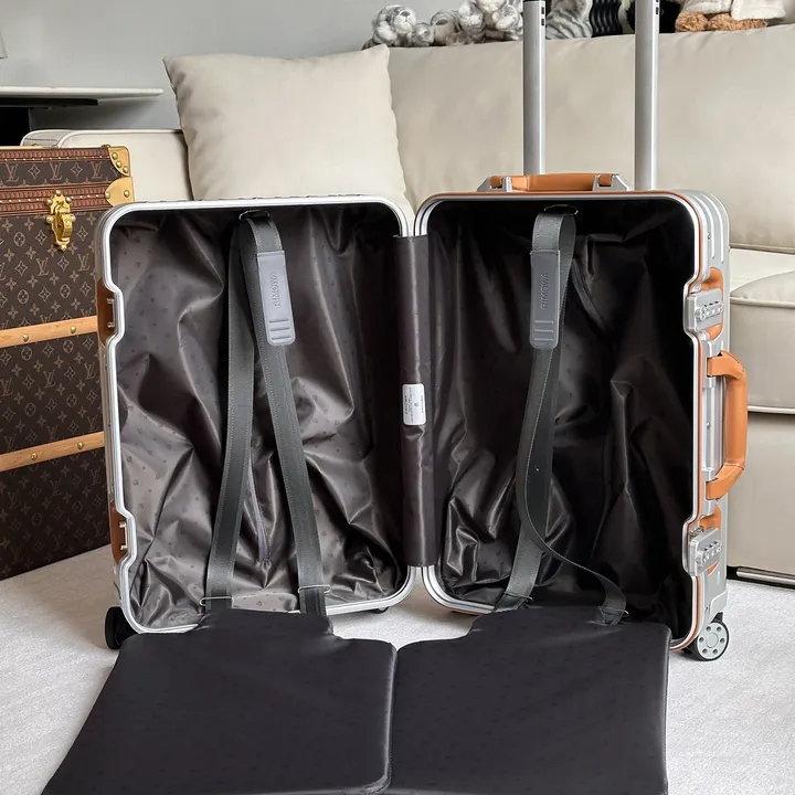 スーパーコピー リモワ スーツケース