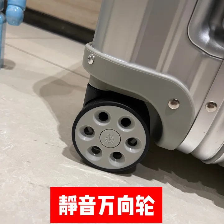 スーパーコピー リモワ スーツケース