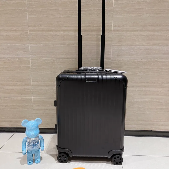 スーパーコピー リモワ スーツケース