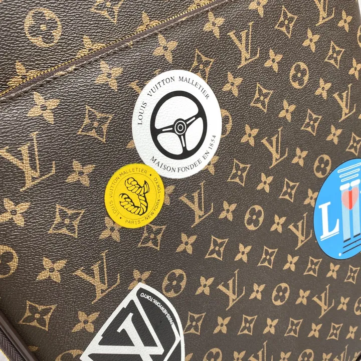 スーパーコピー ルイヴィトン スーツケース