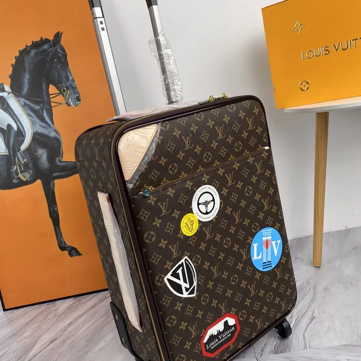 スーパーコピー ルイヴィトン スーツケース