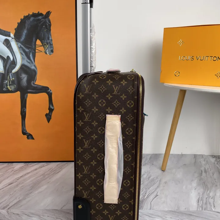 スーパーコピー ルイヴィトン スーツケース
