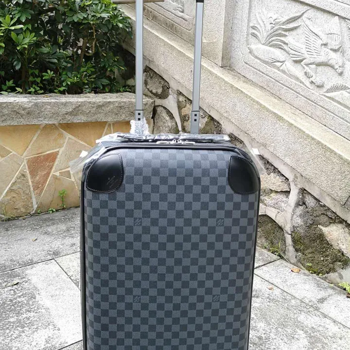スーパーコピー ルイヴィトン スーツケース