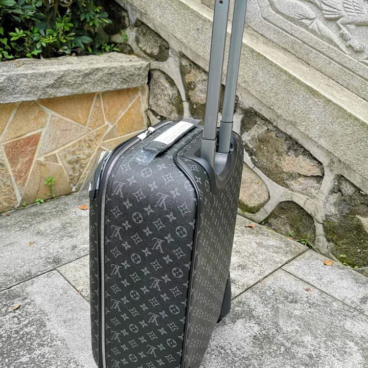 スーパーコピー ルイヴィトン スーツケース