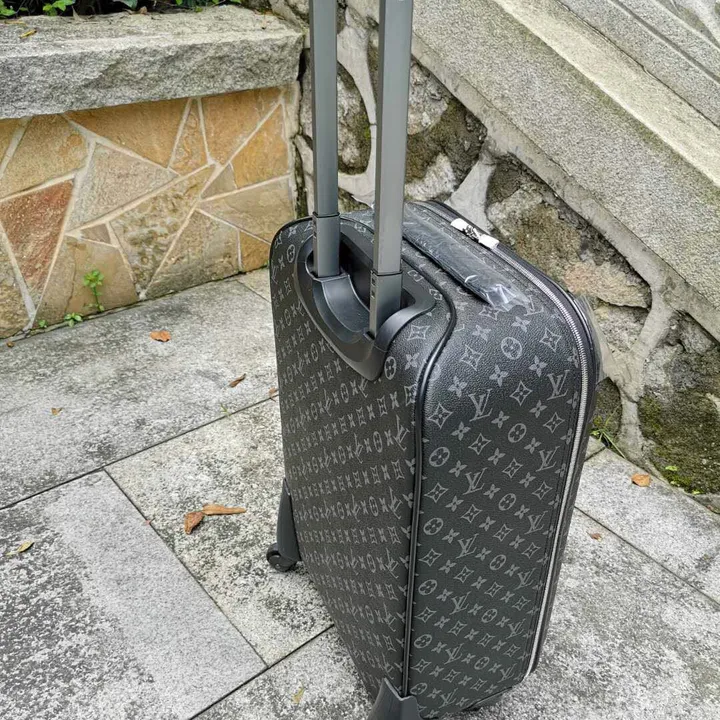 スーパーコピー ルイヴィトン スーツケース